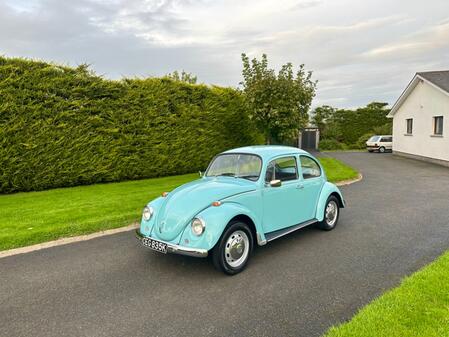 VOLKSWAGEN BEETLE 1600