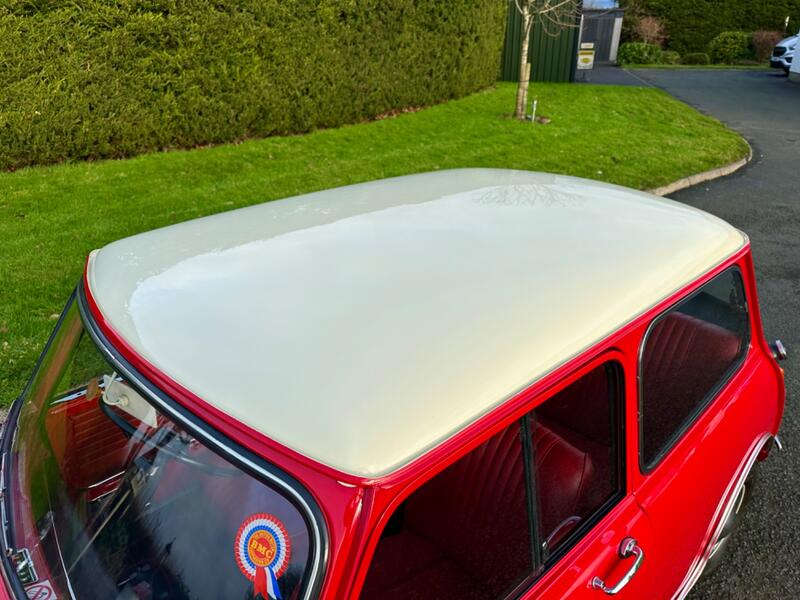 MORRIS MINI