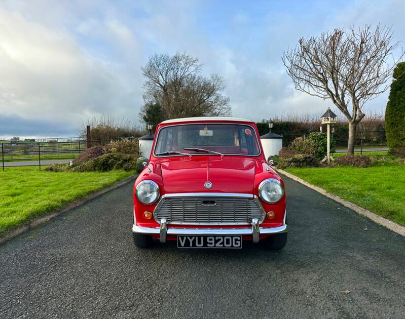 MORRIS MINI