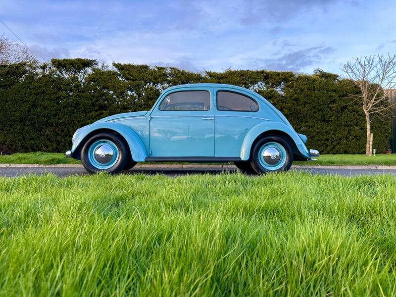 VOLKSWAGEN BEETLE