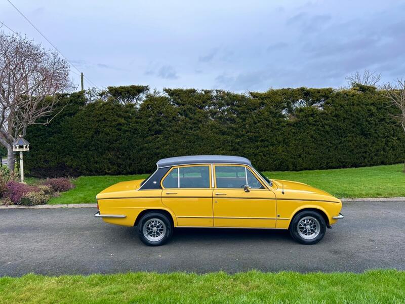 TRIUMPH DOLOMITE