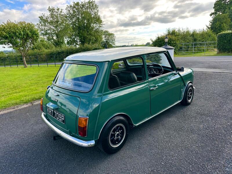 MORRIS MINI