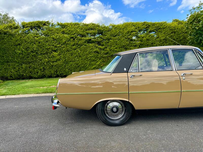 ROVER P6