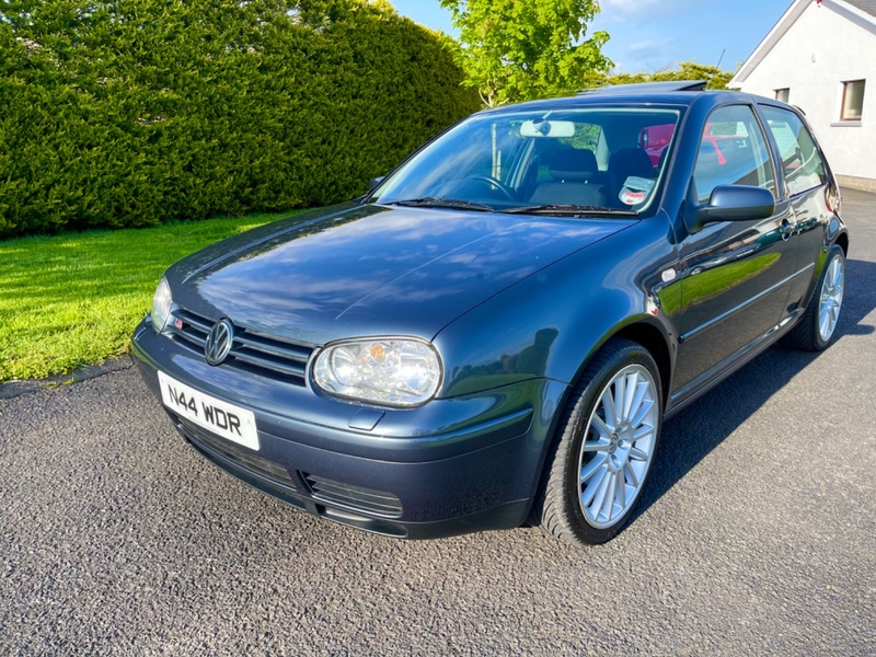 VOLKSWAGEN GOLF