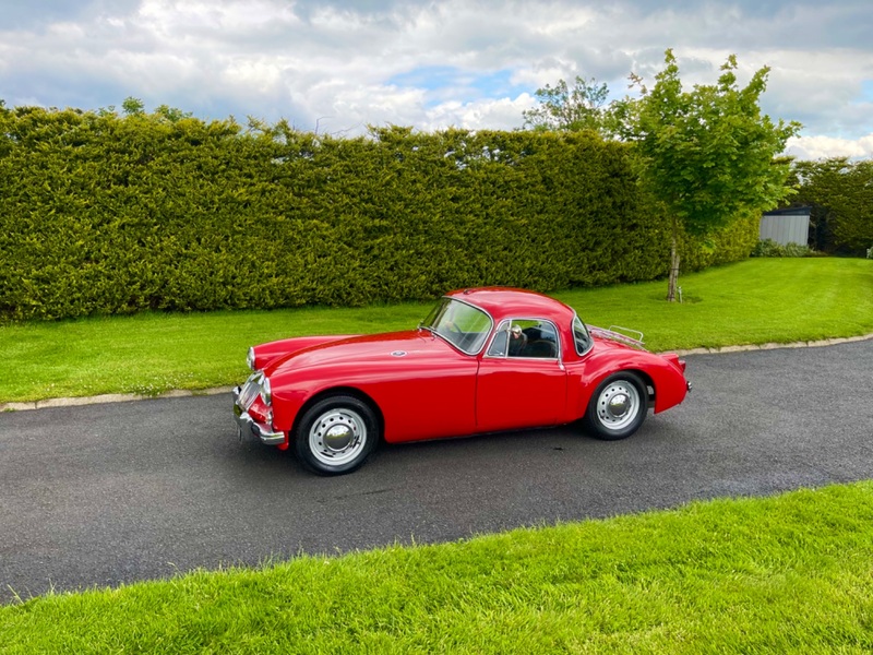 MG MGA