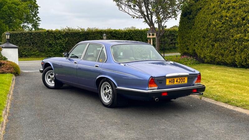 DAIMLER SOVEREIGN