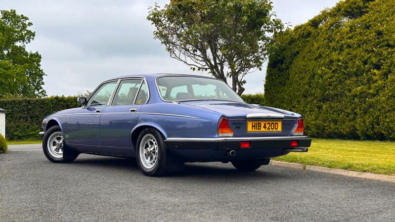 DAIMLER SOVEREIGN