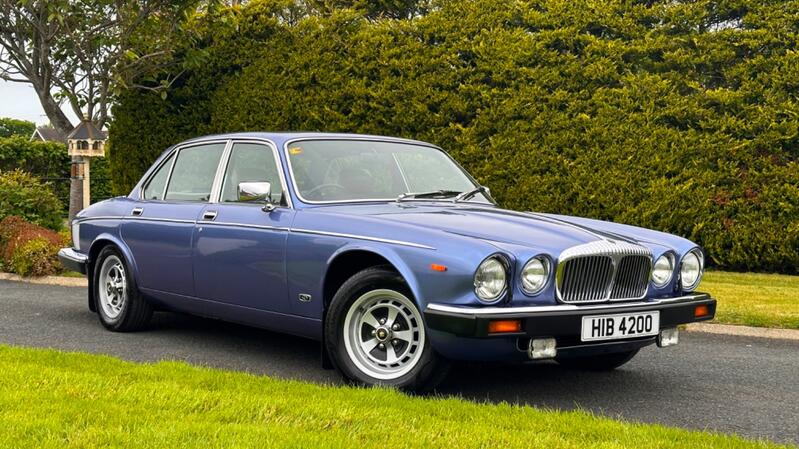 DAIMLER SOVEREIGN