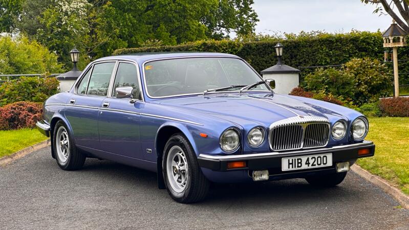 DAIMLER SOVEREIGN