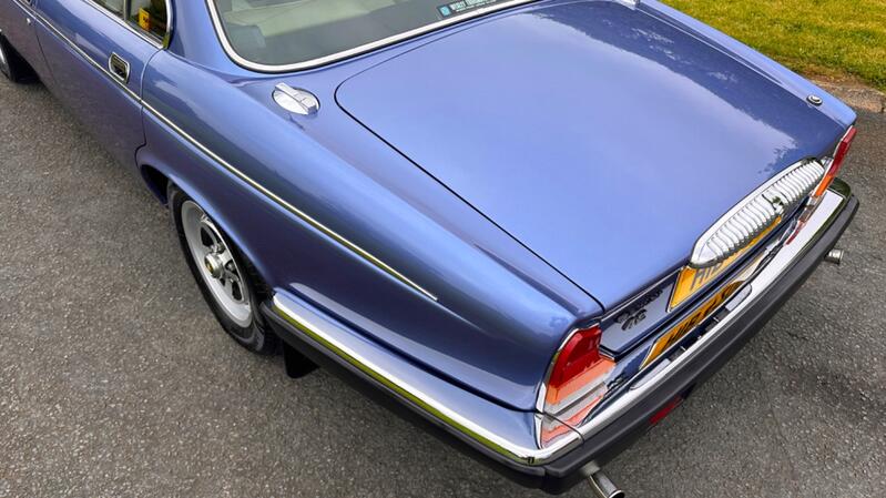 DAIMLER SOVEREIGN