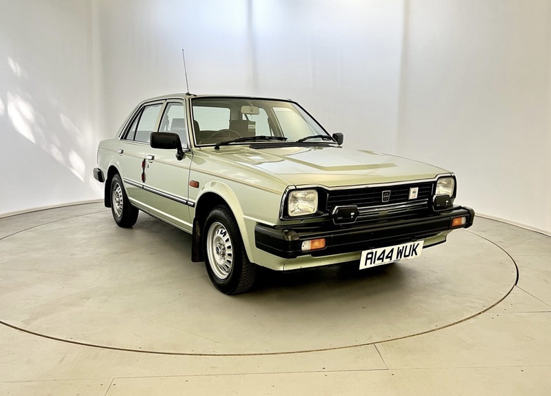 TRIUMPH ACCLAIM