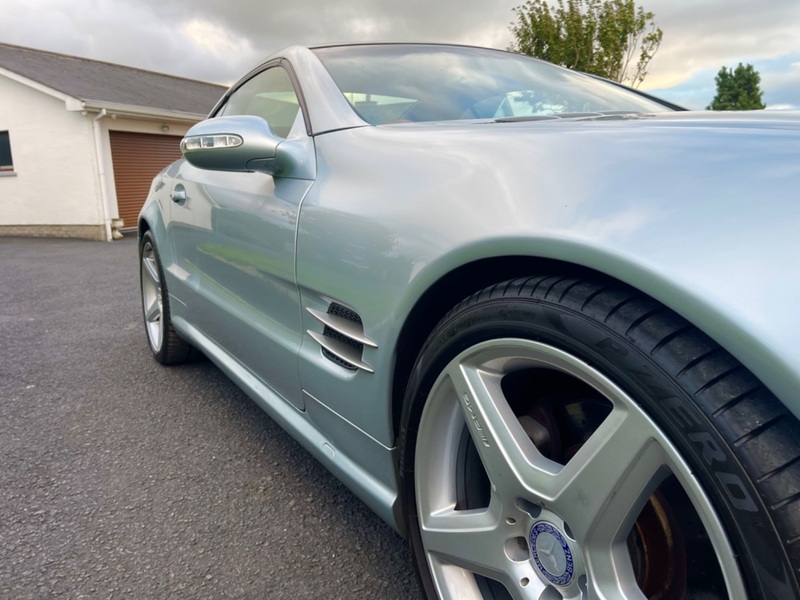 MERCEDES-BENZ SL