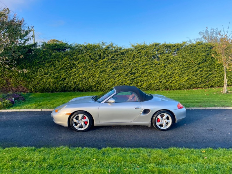 PORSCHE BOXSTER