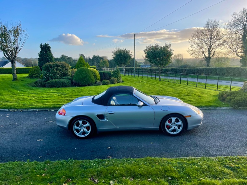 PORSCHE BOXSTER