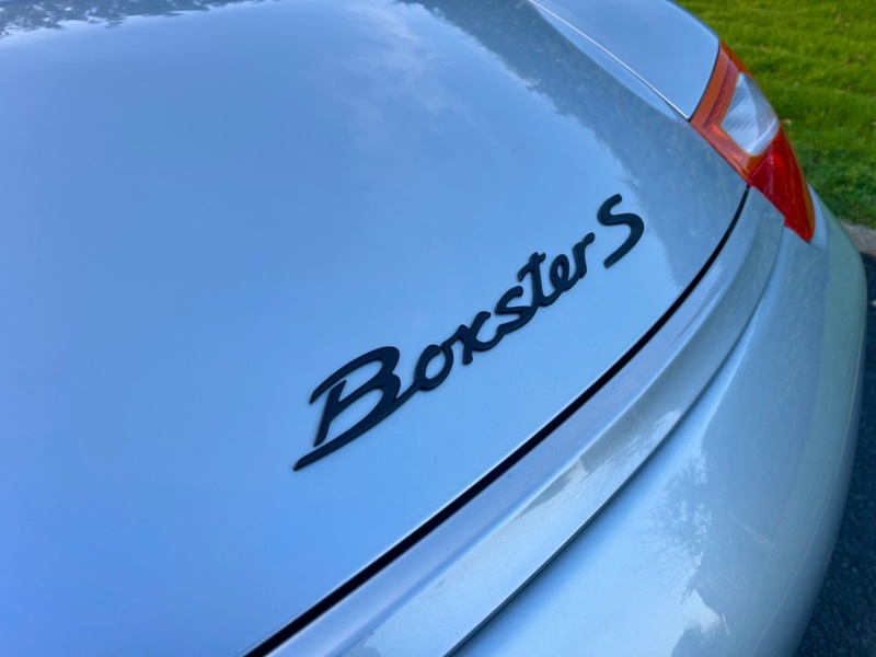 PORSCHE BOXSTER