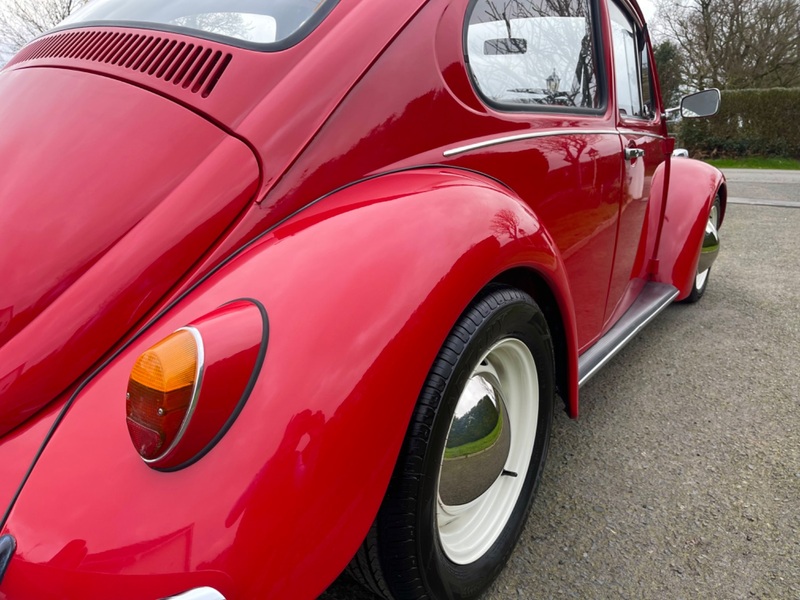 VOLKSWAGEN BEETLE