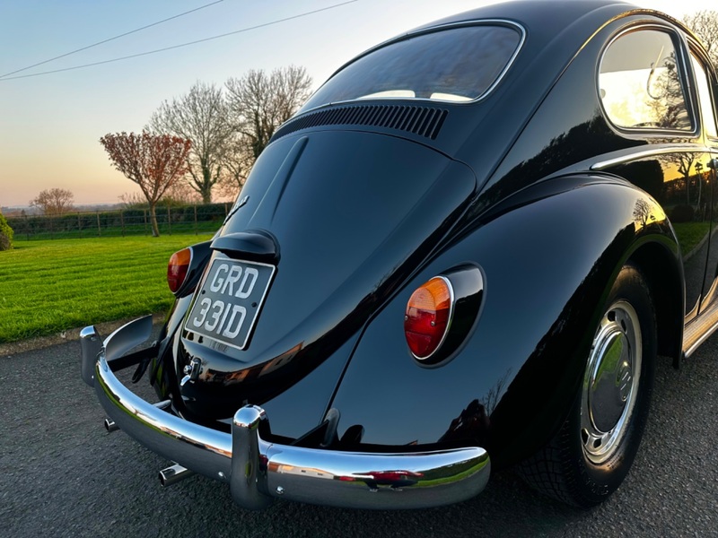 VOLKSWAGEN BEETLE