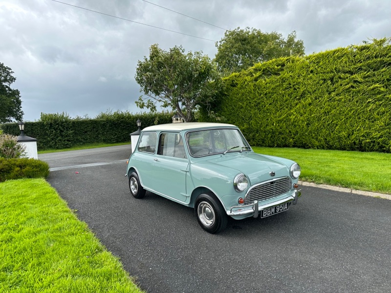 AUSTIN MINI