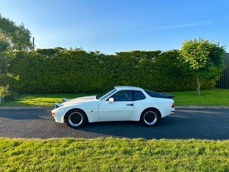 PORSCHE 944 2.5