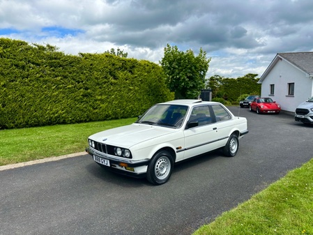 BMW 3 SERIES E30 320I AUTO