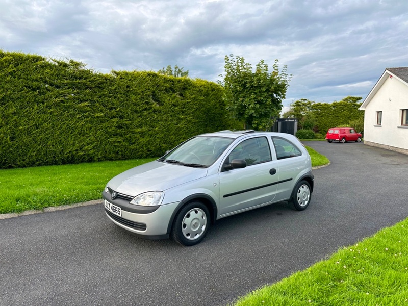 VAUXHALL CORSA