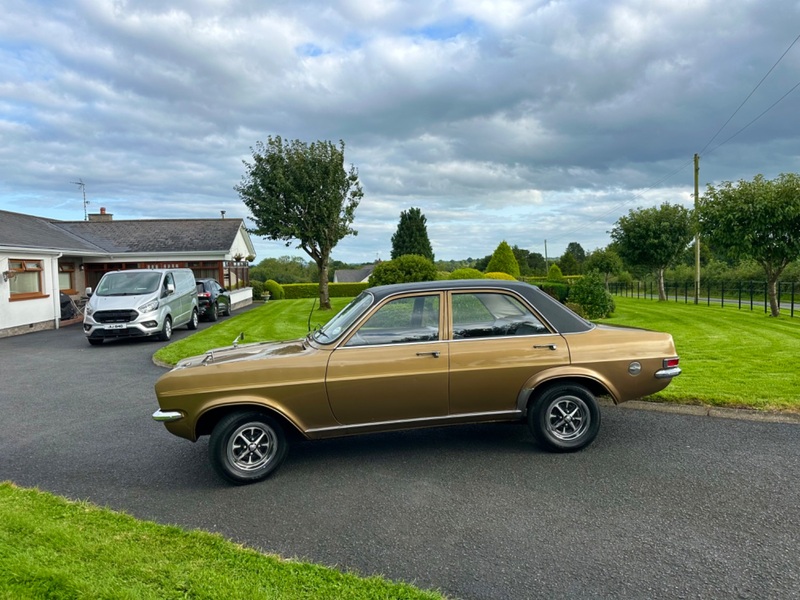 VAUXHALL VIVA